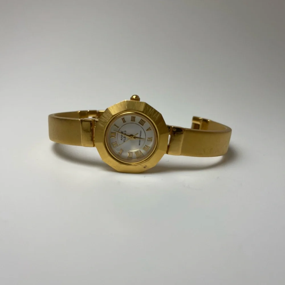 Anne Klein Ladies Gold analog watch with Classic Design and Minimalist Style